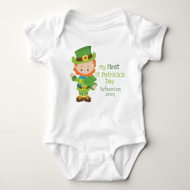 Cute Personlig Leprechaun Första St patricks day T Shirt (Framsida)