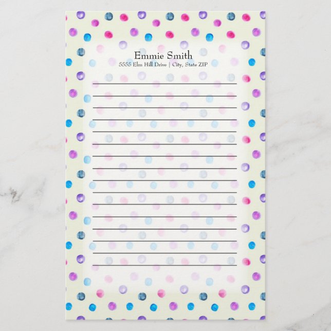 Cute Personlig Rosa Lila Blue Dots on White Brevpapper (Framsida)