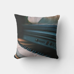 Cute Piano Artwork Kudde