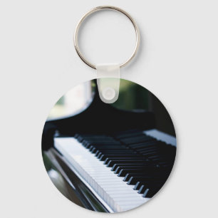 Cute Piano Artwork Nyckelring