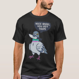 Cute Pigeon med Knivar 8 T Shirt