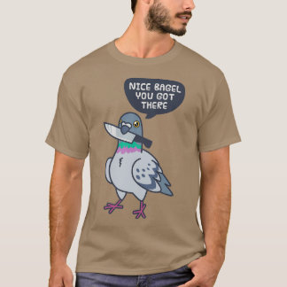 Cute Pigeon med Knivar Classic TShirt T Shirt