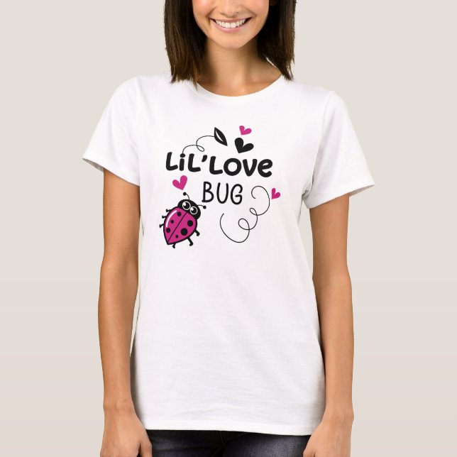 Cute Pink Ladybug with Hearts on White Background T Shirt (Framsida)