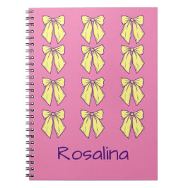 Cute Pink och Yellow Bows Pattern Girl's Name Anteckningsbok