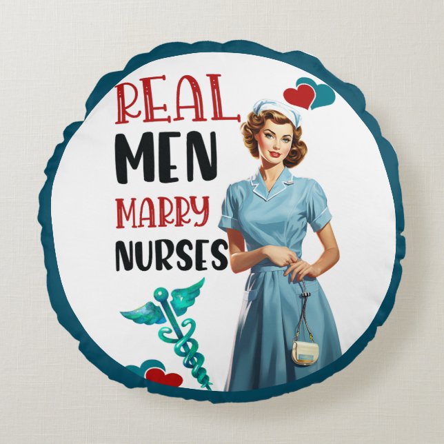 Cute Pinup_ Real Manar Marry Nurses Rund Kudde (Framsidan)