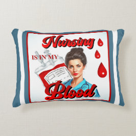 Cute Pinup_ Sjuksköterska i blodet Prydnadskudde