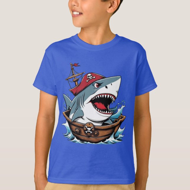 Cute pirat-haj på fartyg T-Shirt (Framsida)