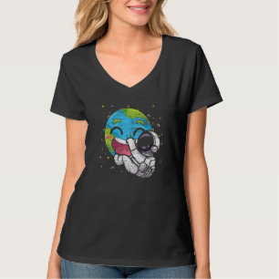 Cute Planet Astronaut Earth Galaxy Space Travel so T Shirt