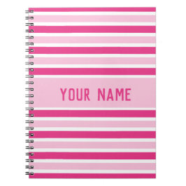 Cute Preppy Rosa och White Rand Namn Anteckningsbok