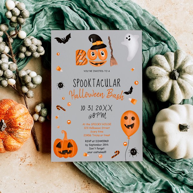 Cute pumkin Boo Halloween bash grått Inbjudningar (Cute pumpkin Boo Halloween bash gray Invitation)