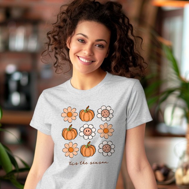 Cute Pumpkin Fall Retro Namn Lycklig Ansikte Flowe T Shirt (Cute Pumpkin Fall Retro Name Happy Face Flowers T-Shirt)
