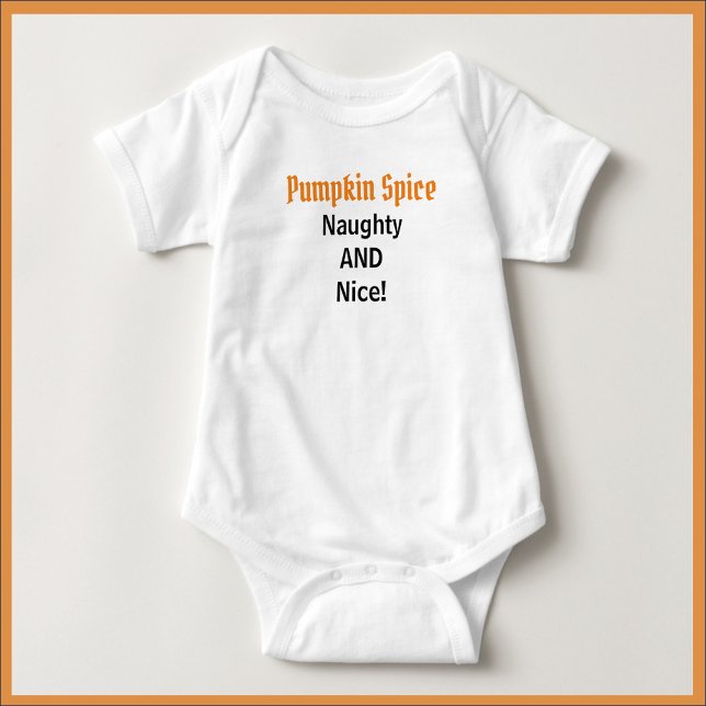 Cute Pumpkin Spice Baby Bodykostym T Shirt (Skapare uppladdad)