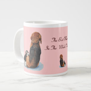 Cute puppbeagle cudling mamma hund porträtt jumbo mugg