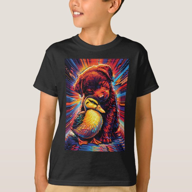 Cute Puppy and Duckling Hug Pop Art  T Shirt (Framsida)