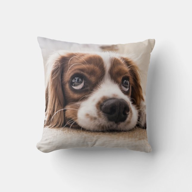 Cute Puppy Dog Throw Pillow Kudde (Framsida)