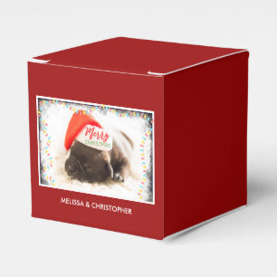 Cute Puppy-Hund i en Red Santa Hat-jul Presentaskar