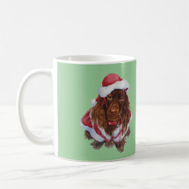 Cute puppy hund, klädd till christmas mugg (Vänster)
