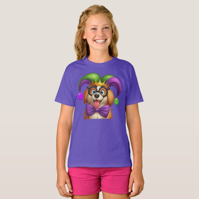 Cute puppy hund Mardi Gras in jester hat T Shirt (Hel framsida)