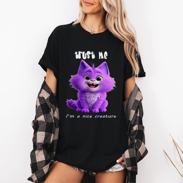 Cute Purple Cat | Trust Me I'm a Nice Creature T Shirt (Skapare uppladdad)