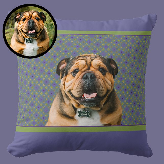 Cute Purple Modern Photo Gift for Puppy Dog Mom Kudde (Skapare uppladdad)