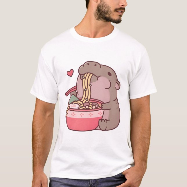 Cute Pygmy Hippo Slurping på Ramen Noodles T Shirt (Framsida)
