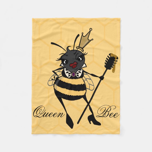 CUTE QUEEN BAN MED HONEYCOMB FLEECE BLANKET (Framsidan)