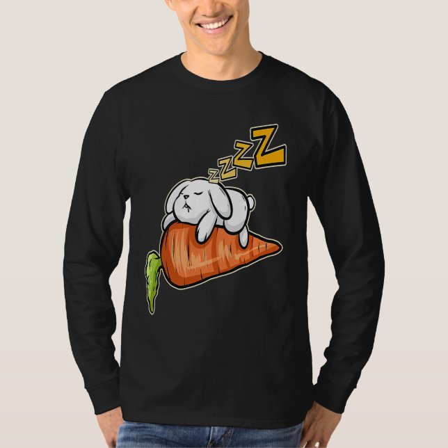 Cute Rabbit Sleeping On A Carrot On Easter T Shirt (Framsida)