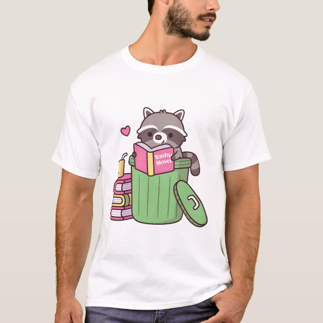 Cute Raccoon Kärlek Reading Trashy Novel Bokar Fun T Shirt (Framsida)