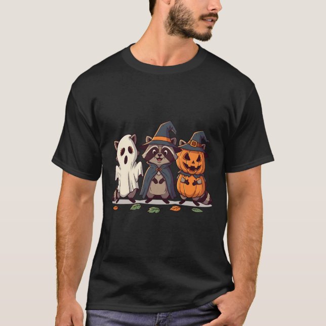 Cute Raccoon Trio Halloween T Shirt (Framsida)