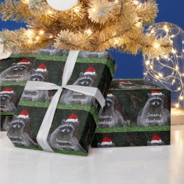 Cute Raccoon Wearing Red Santa Hat Helgdag Presentpapper