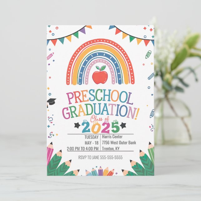Cute Rainbow Bunting Flaggor Preschool Studenten Inbjudningar (Stående Fram)