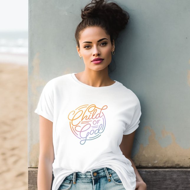 Cute Rainbow Child of God Retro T-Shirt (Skapare uppladdad)