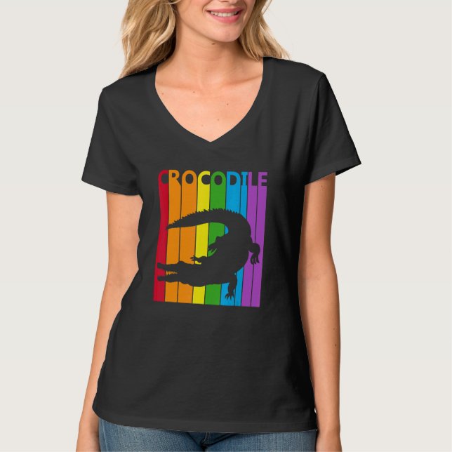 Cute Rainbow Crokodile animal T Shirt (Framsida)