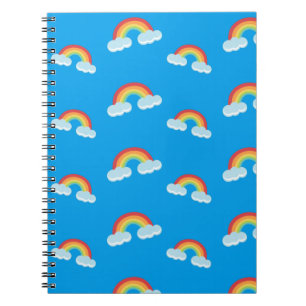Cute Rainbow med Clouds Mönster Anteckningsbok