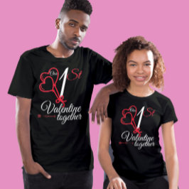 Cute Red Hjärtar Vår första valentin tillsammans T Shirt