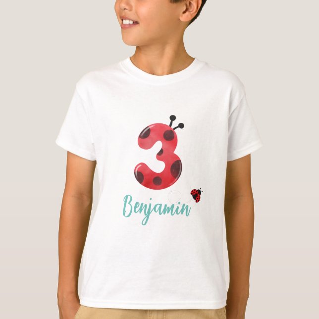 Cute Red Polka dot Ladybug 3rd Birthday party namn T Shirt (Framsida)