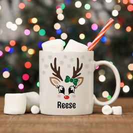 Cute Reindeer Girl Grönt Bow Anpassat namn jul Kaffemugg