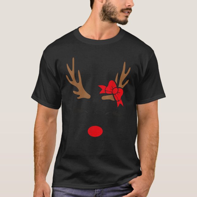 Cute Reindeer With Bow For Girls Christmas Idea  T Shirt (Framsida)