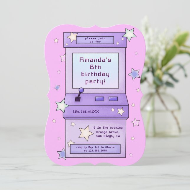 Cute Retro Lila Arcade Game Barns födelsedag Inbjudningar (Stående Fram)