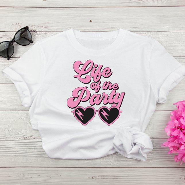 Cute Retro Shock rosa Script Bachelorette Party T Shirt (Celebrate the bride-to-be in fun and style at her bachelorette party)