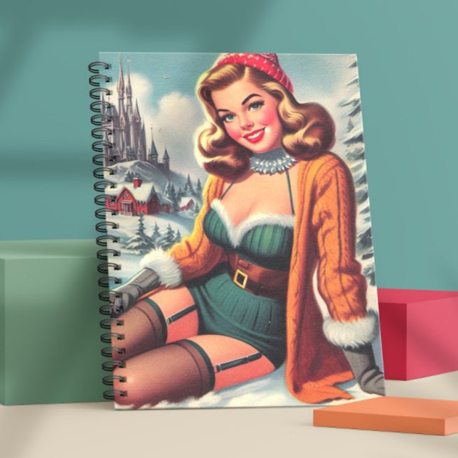 Cute Retro Winter Pin-up Anteckningsbok (Skapare uppladdad)