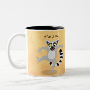Cute ring svan lemur dans tecknad illustration Två-Tonad mugg