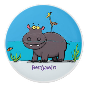Cute, rolig hippopotamus med fågeltecknad knopp
