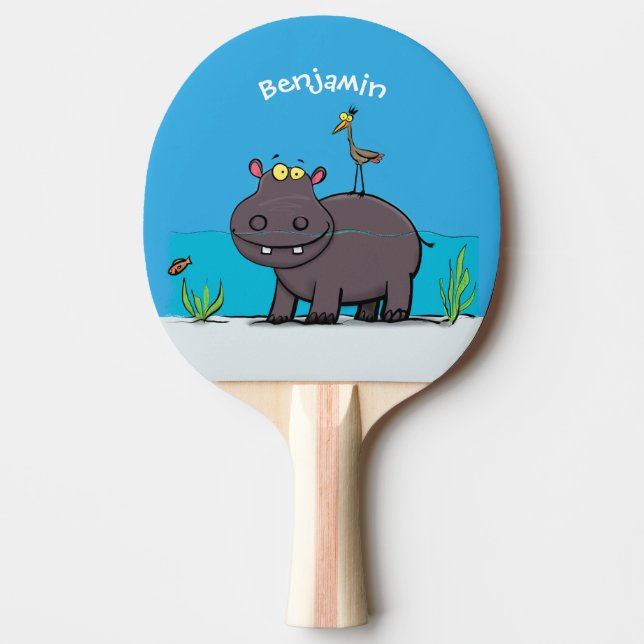 Cute, rolig hippopotamus med fågeltecknad pingisracket (Framsidan)