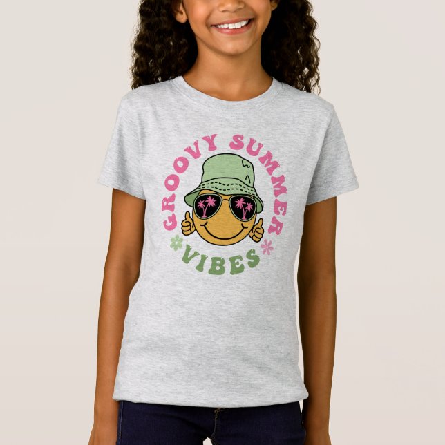 Cute Roligt Groovy Summer Vibes T Shirt (Framsida)
