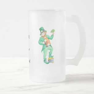 Cute Roligt Leprechaun "Tur of the Irish" Frostat Ölglas