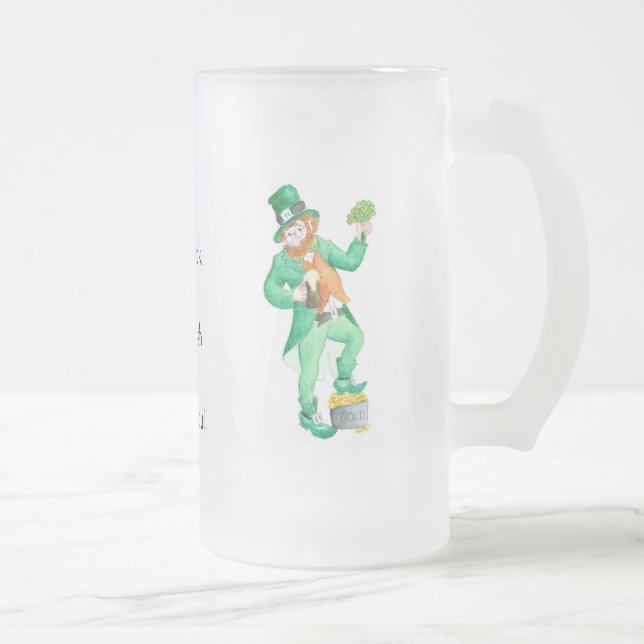 Cute Roligt Leprechaun "Tur of the Irish" Frostat Ölglas (Höger)