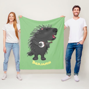 Cute roligt porcupine spelar banjo tecknad fleecefilt