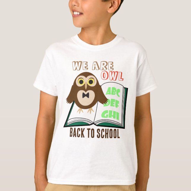 Cute roligt Vi är uggla Back to school personalize T Shirt (Framsida)