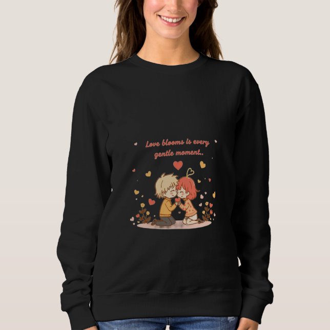 Cute Romantic Anime Couple - Love Moment T Shirt (Framsida)